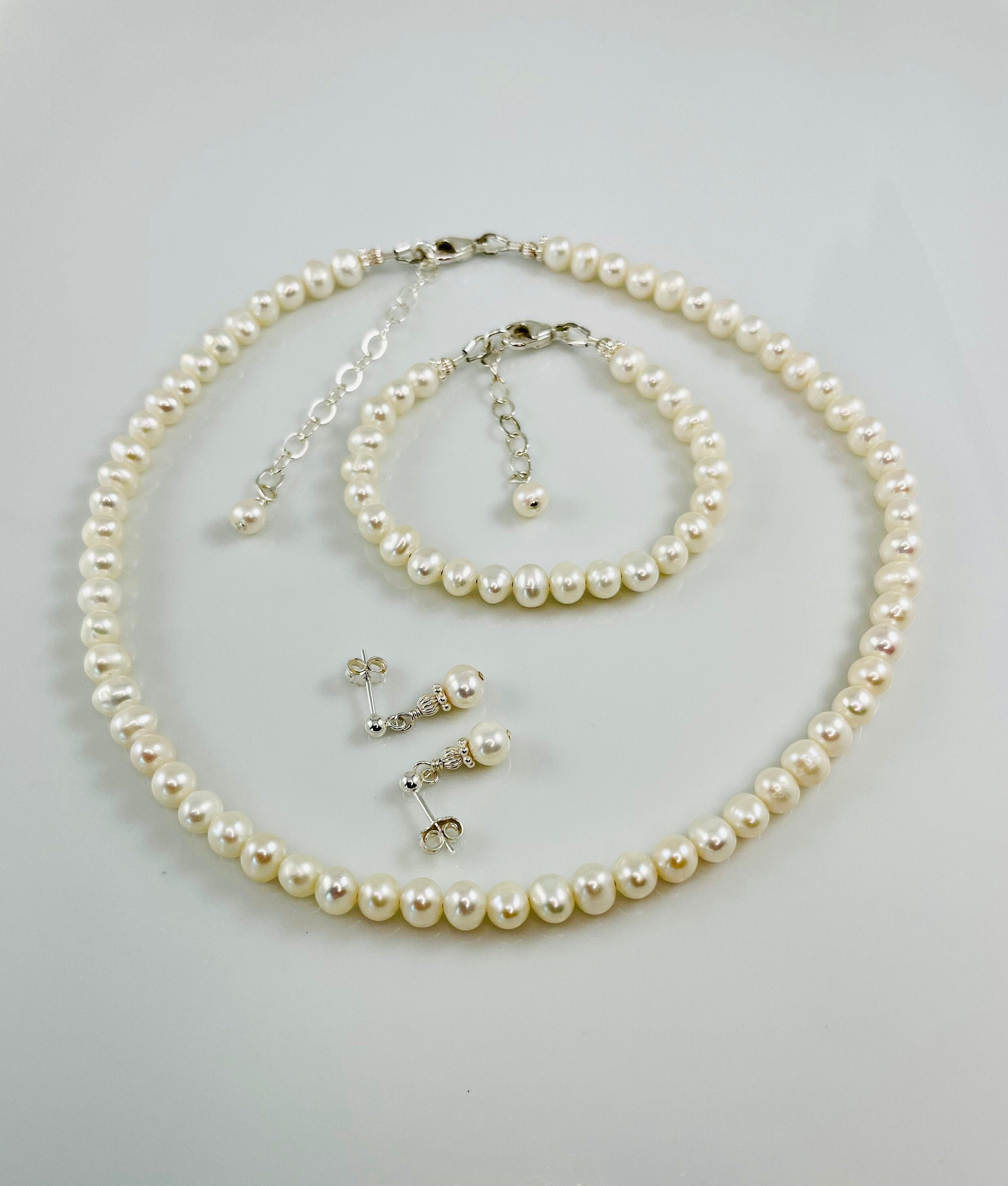 Child pearl necklace on sale set